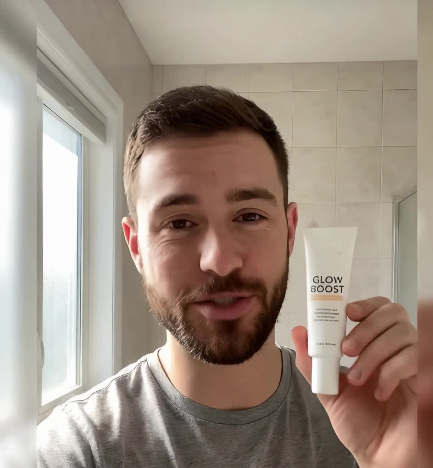 Example static ad layout with a presenter holding a skincare tube